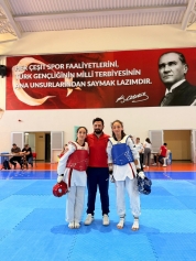 Minikler İzmir Şampiyonası’nda AGM Spor Kulübü Başarısı Galeri