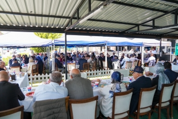 ŞAKRAN’DA AHDE VEFA: ESKİ BAŞKANLAR REFİK ERTEM VE ZEKİ ŞEN’İN İSİMLERİ CADDELERE VERİLD Galeri