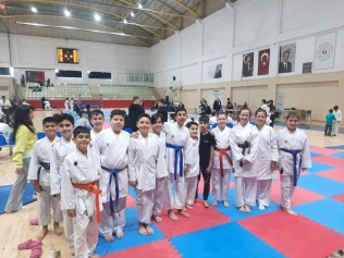 İzmir Şampiyonası’nda Aliağa Rüzgârı Galeri