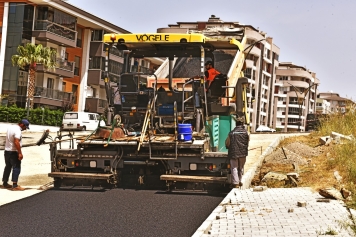 Asfalt çalışmaları Siteler Mahallesinde sürüyor. Sırada Yeni Mahalle var Galeri