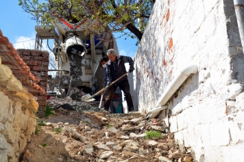 Aliağa Belediyesi Ekipleri Aşağı Şakran Mahallesi’nde Galeri