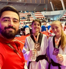 Aliağalı Taekwondocular Tiran'da Madalya Şov Yaptı Galeri