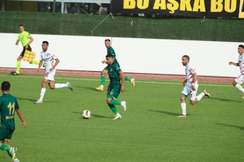 Aliağaspor FK 1 Puanla Başladı  Galeri