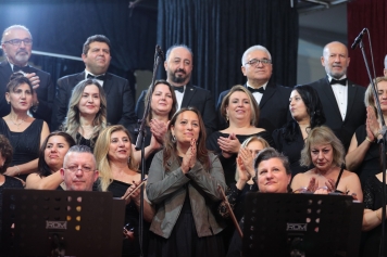 ASEV TSM Korosu Şekip Ayhan Özışık Eserleriyle Sahne Aldı Galeri