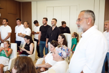 Başkan Serkan Acar, Başarılı Yüzücüleri Makamında Ağırladı Galeri