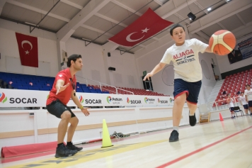 Geleceğin Basketbolcuları Aliağa’da Yetişiyor Galeri