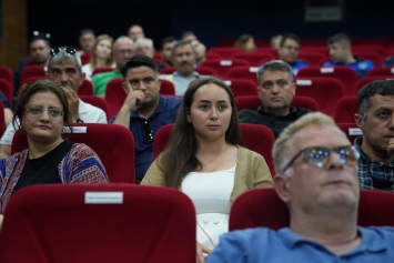 Aliağa Belediyesi’nde Güvenli Sürüş ve Şiddetle Mücadele Eğitimi Galeri