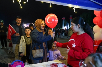 ALİAĞA’DA CUMHURİYETİN 103. YILI COŞKUYLA KUTLANDI Galeri
