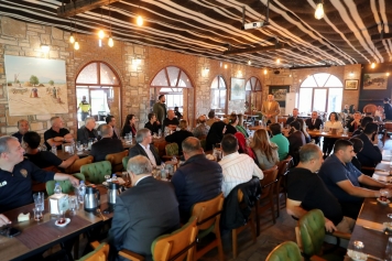 Başkan Serkan Acar, “Muhtarlar Yerel Yönetimin Temel Taşıdır” Galeri