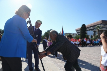 Aliağa’da Renkli İlköğretim Haftası Kutlaması Galeri