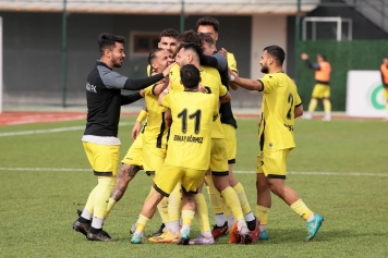Aliağaspor FK, Şampiyonluk Yarışını Sürdürdü Galeri