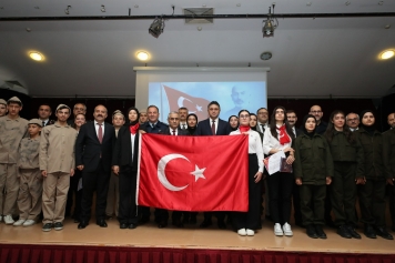 İstiklal Marşı’nın Kabulünün 103.Yıl Dönümü Aliağa’da Kutlandı  Galeri