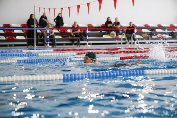 Özel Sporcular Aliağa’da Kulaç Attı Galeri