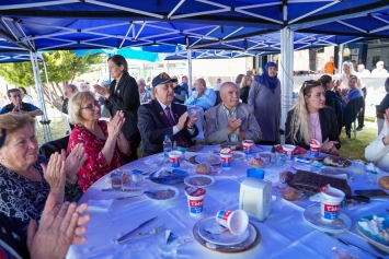 ŞAKRAN’DA AHDE VEFA: ESKİ BAŞKANLAR REFİK ERTEM VE ZEKİ ŞEN’İN İSİMLERİ CADDELERE VERİLD Galeri