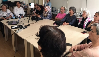 Kadınlara “Dijital Okuryazarlık Eğitimi” verildi Galeri