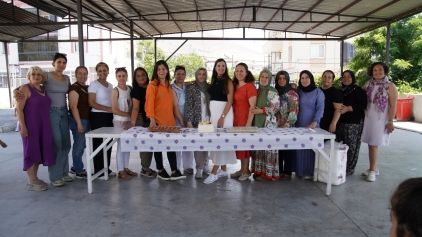 Aliağa Belediyesi’nden Helvacı’da Annelere Özel Eğitim Galeri