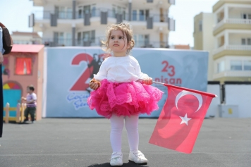 Aliağa’da 23 Nisan Çocuk Bayramı Coşkuyla Kutlandı Galeri
