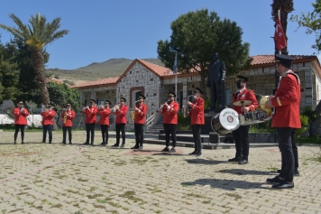 23 Nisan Coşkusu Evlere Sığmadı Galeri