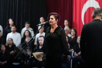 Aşık Veysel Türküleri Aliağa’da Yankılandı Galeri