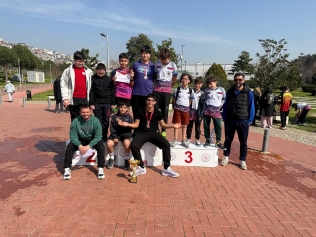 Atatürk Ortaokulu Öğrencileri Oryantiringde İzmir’e Damga Vurdu Galeri