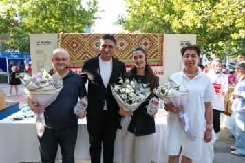 HELVACI’DA KİLİM, KÜLTÜR VE SANAT AYNI ŞENLİKTE BULUŞTU Galeri
