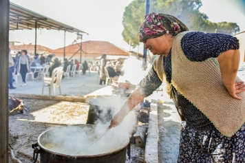 Helvacı'da Geleneksel Asker Hayırı Düzenlendi Galeri