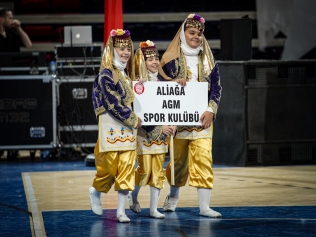 Aliağa Belediyesi Halk Oyunları Ekibi Ege Bölge Şampiyonu Oldu Galeri