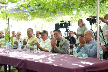ALİAĞA SANAT GÜNLERİ ŞAKRAN ZEYTİN VE DENİZ FESTİVALİ İLE BAŞLADI Galeri