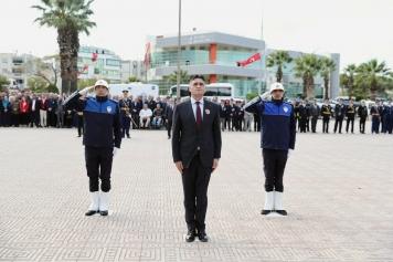 Aliağa’da Cumhuriyetin 102. Yıl Kutlamaları Başladı Galeri