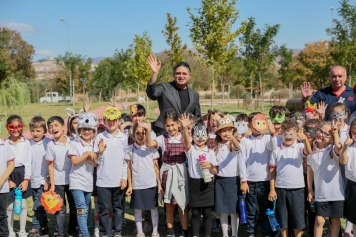 Aliağalı Minikler Pati Park’ta Sevimli Dostlar İle Bir Araya Geldi Galeri