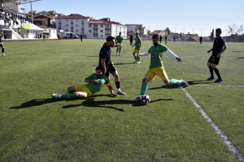 Aliağaspor FK İkinci Yarıya Galibiyetle Başladı Galeri