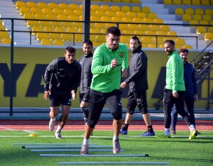 Lider Aliağaspor FK, Torbalıspor’u Konuk Ediyor Galeri