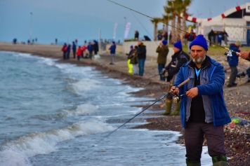 Mavi Bayraklı Ağapark’ta Oltalar Yarıştı Galeri