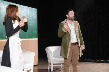 ALBET Şakran Tiyatro Topluluğu İlk Gösterisiyle Büyük Beğeni Topladı Galeri