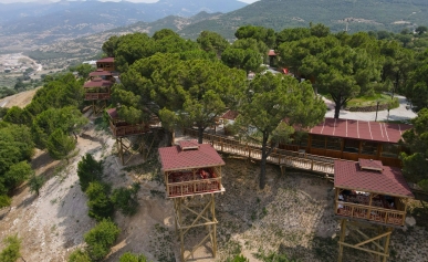 Aliağa Belediyesi’nden Bölgeye Değer Katan Sosyal Tesisler Galeri