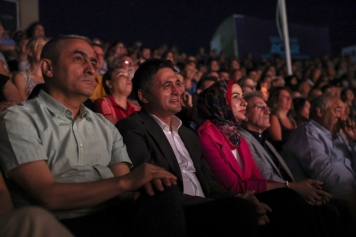 ALİAĞA SANAT GÜNLERİ’NDE İKİNCİ HAFTA COŞKUSU Galeri