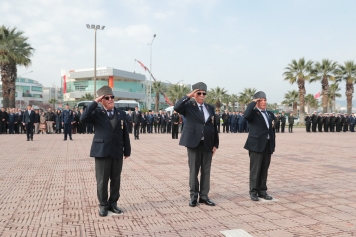 Aliağa’da Çanakkale Zaferi'nin 111. Yıl Dönümü Kutlandı Galeri