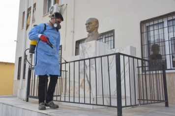 Aliağa’da Okullar Dezenfekte Ediliyor Galeri