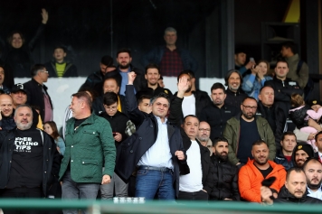 Aliağaspor FK, Liderliğini Sürdürdü Galeri