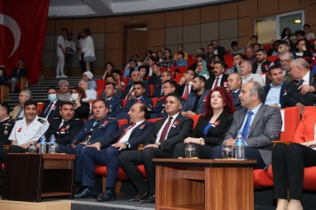 Aliağa’da Atatürk'ü Anma, Gençlik ve Spor Bayramı Coşkusu Galeri