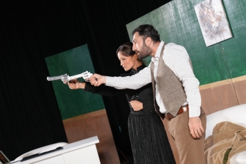 ALBET Şakran Tiyatro Topluluğu İlk Gösterisiyle Büyük Beğeni Topladı Galeri