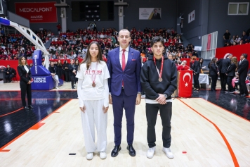 ALİAĞA’DA CUMHURİYETİN 103. YILI COŞKUYLA KUTLANDI Galeri