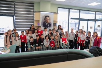 Aliağa’da Kütüphane Haftasında Öğrenciler Aziz Sancar Kütüphanesi’nde Buluştu Galeri