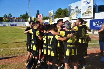 Aliağaspor FK, Lige 3 Puanla Başladı Galeri