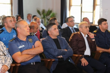 Aliaport’un Aliağa’ya Etkisi SWOT Analizi İle Değerlendirildi Galeri