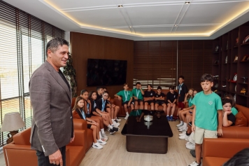 Başkan Serkan Acar, Başarılı Yüzücüleri Makamında Ağırladı Galeri