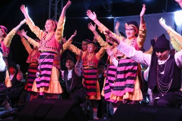 Binlerce Aliağalı Cumhuriyet Kortejinde Buluştu Galeri