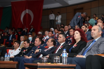 Aliağa’da Atatürk'ü Anma, Gençlik ve Spor Bayramı Coşkusu Galeri