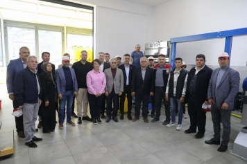 Aliağa’da 3. Zeytin Hasat Şenliği Düzenlendi Galeri