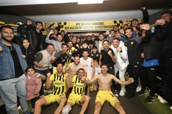 Aliağaspor FK, Şampiyonluk Yarışını Sürdürdü Galeri